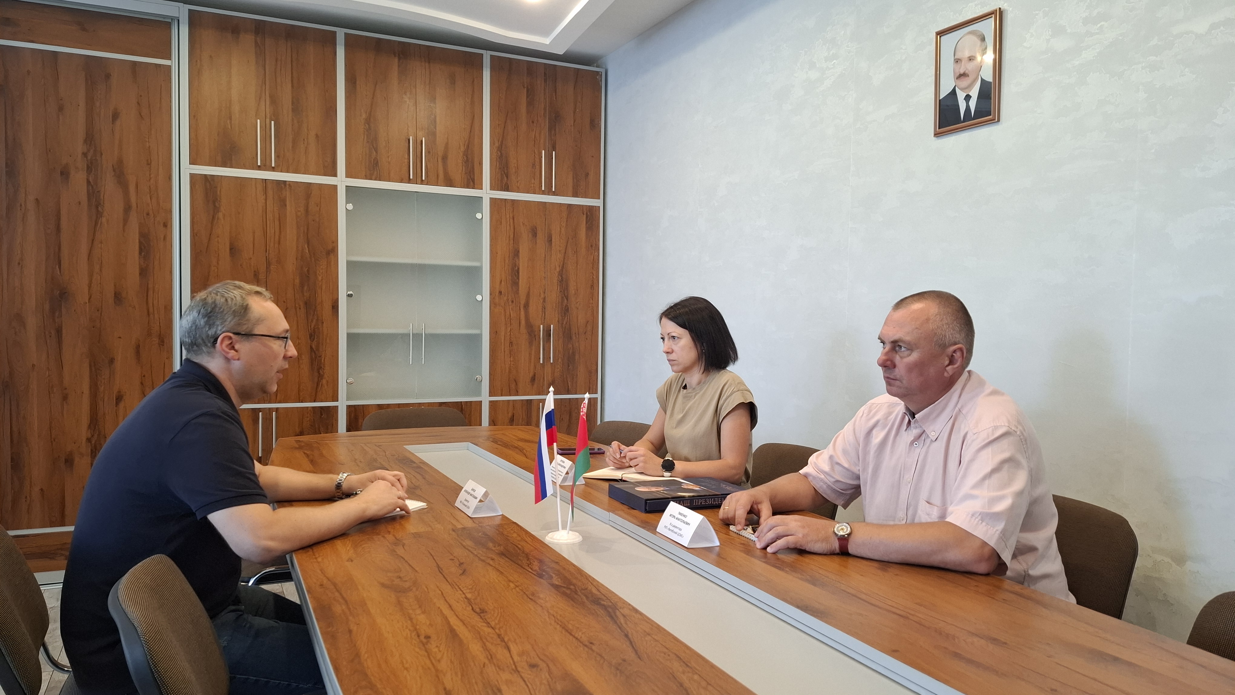 Рабочая встреча с директором ФБУ «Псковский ЦСМ» прошла в РУП «Витебский ЦСМС»