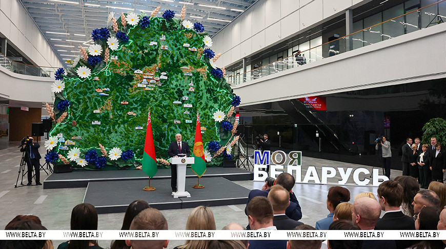 Лукашенко: тренд на качество становится определяющим в современных условиях агрессивной конкуренции